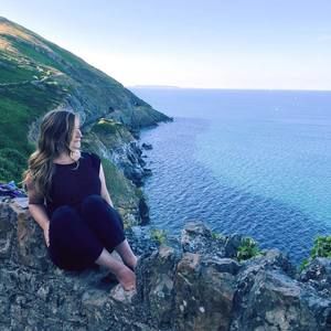 Meet your Posher, Yvette